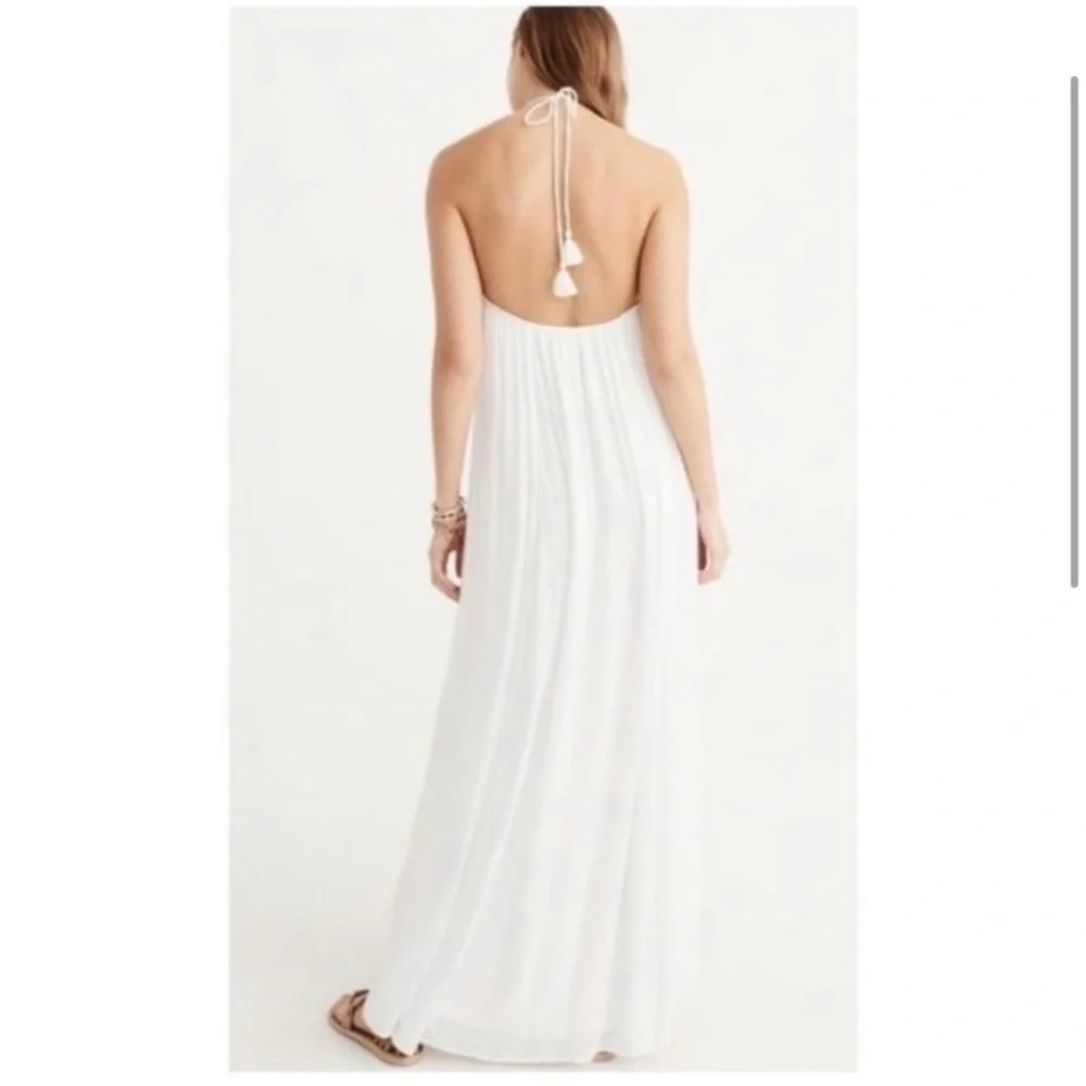 Abercrombie & Fitch White Lace Halter Maxi Dress‎ Small